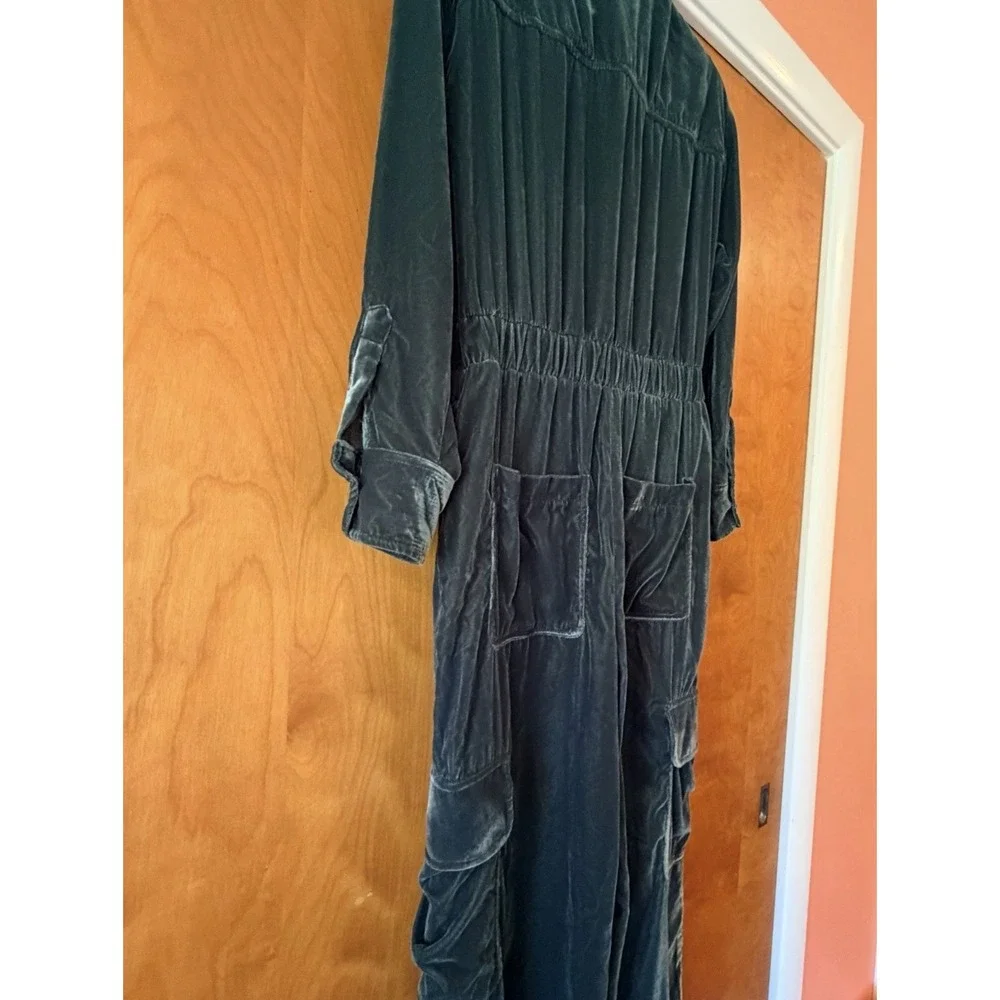 Universal Threads Long Sleeve Velvet Cargo Jumpsuit In Green Size 4 NWT